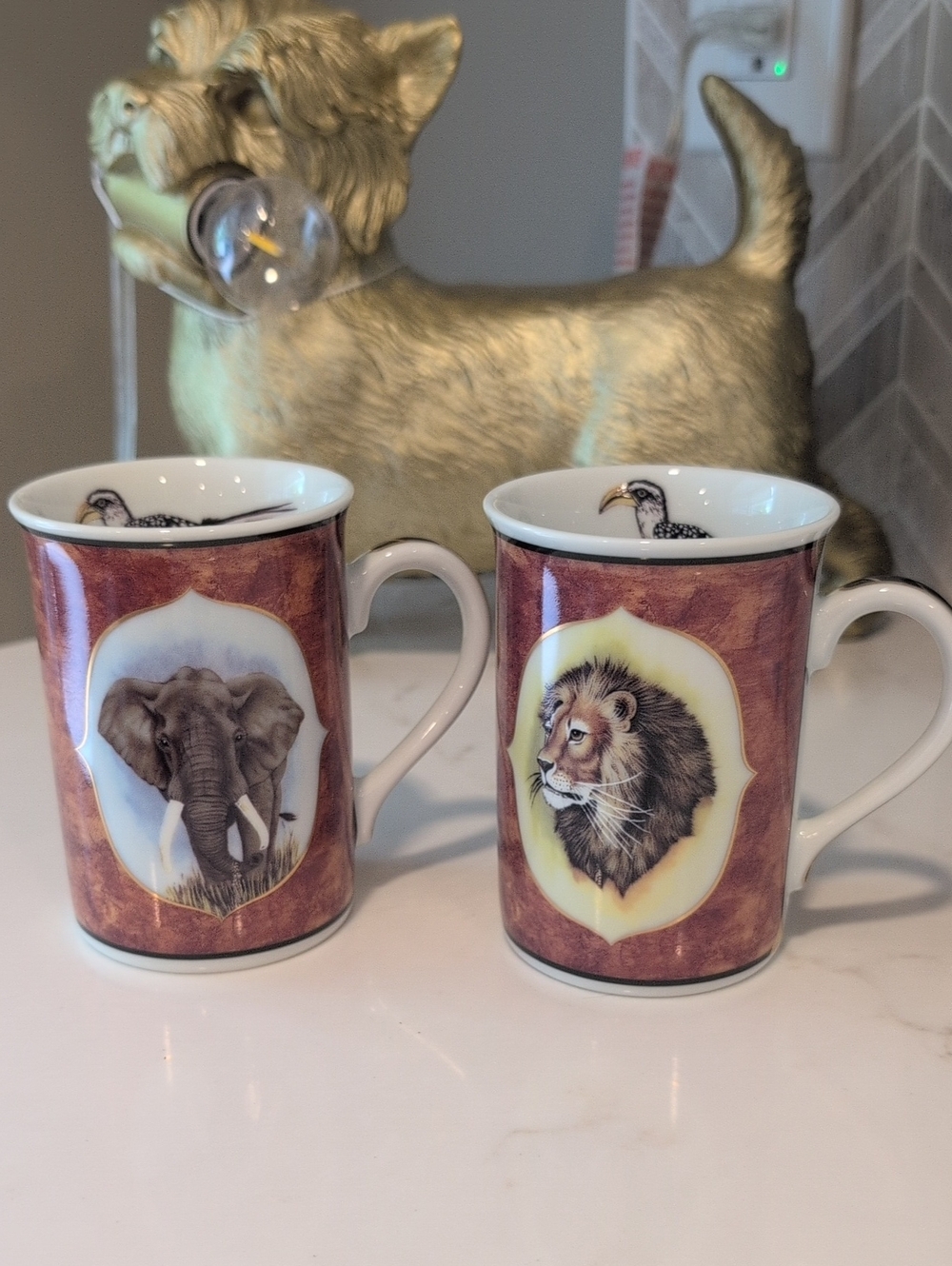 Chase By Lynn Chase African Portrait Mugs. Elephant & Lion. 1995. New